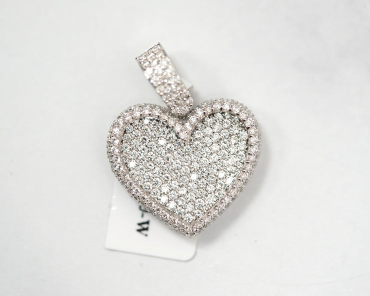 2.09 CT Round Diamond Heart 1in 14k White Gold