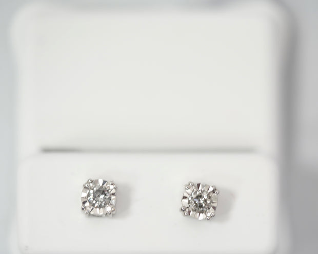 .2ct Round Diamond Studs 10k Yellow Gold