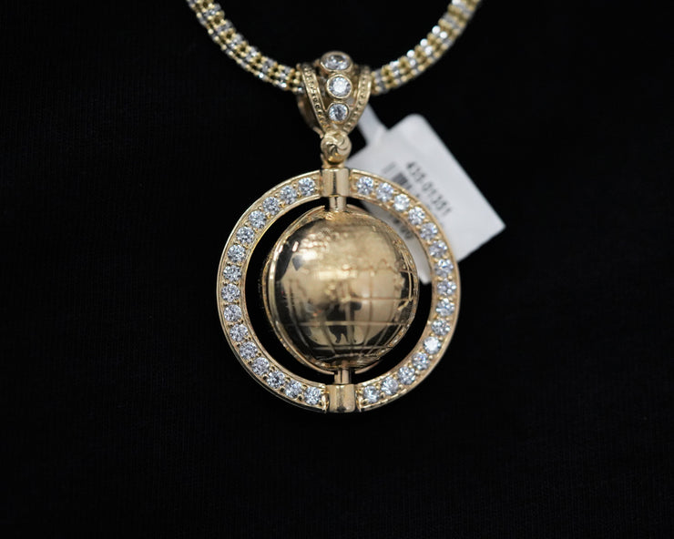 Globe Pendant 14K Yellow Gold